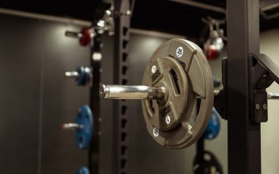 7 Tips to Help You Avoid Injury While at the Gym
