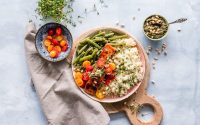 10 ways to implement HEALTHY EATING HABITS to your lifestyle!
